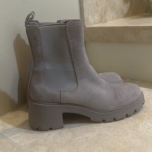 Women's Gray Suede Ankle Boots